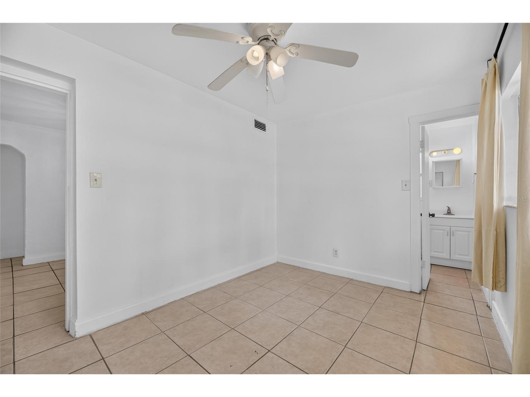 1005 E Flora Street Tampa FL 33604 TB8523840 image22