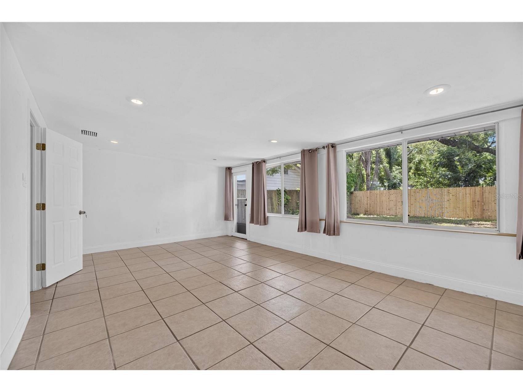 1005 E Flora Street Tampa FL 33604 TB8523840 image35