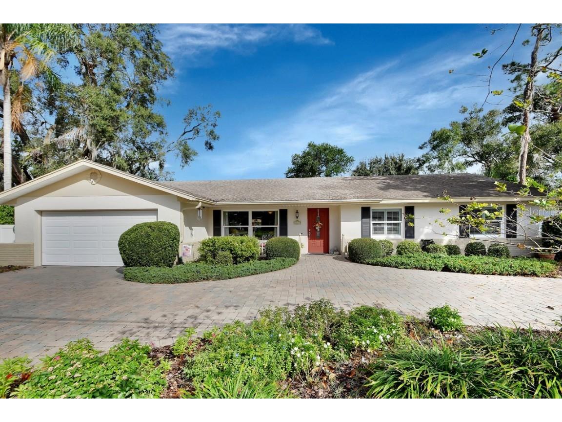 1005 E University Avenue Deland FL 32724 V4939202 image1