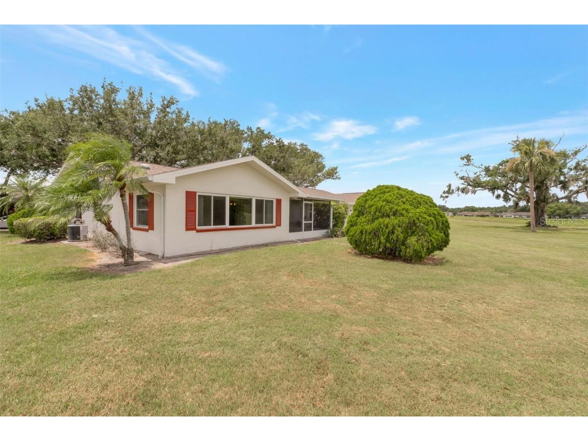 1005 Harefield Circle #43 Sun City Center FL 33573 TB8412931 image3