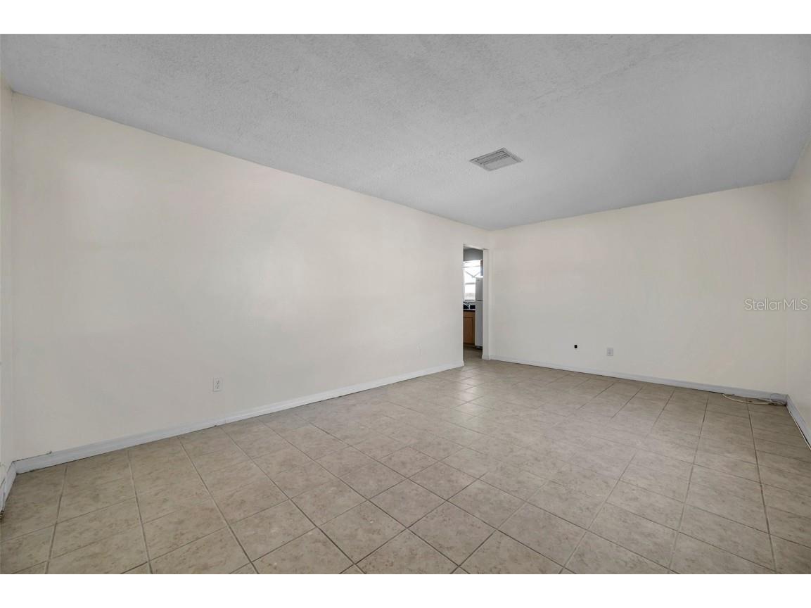 1005 Lake Palms Drive Largo FL 33771 TB8324881 image3