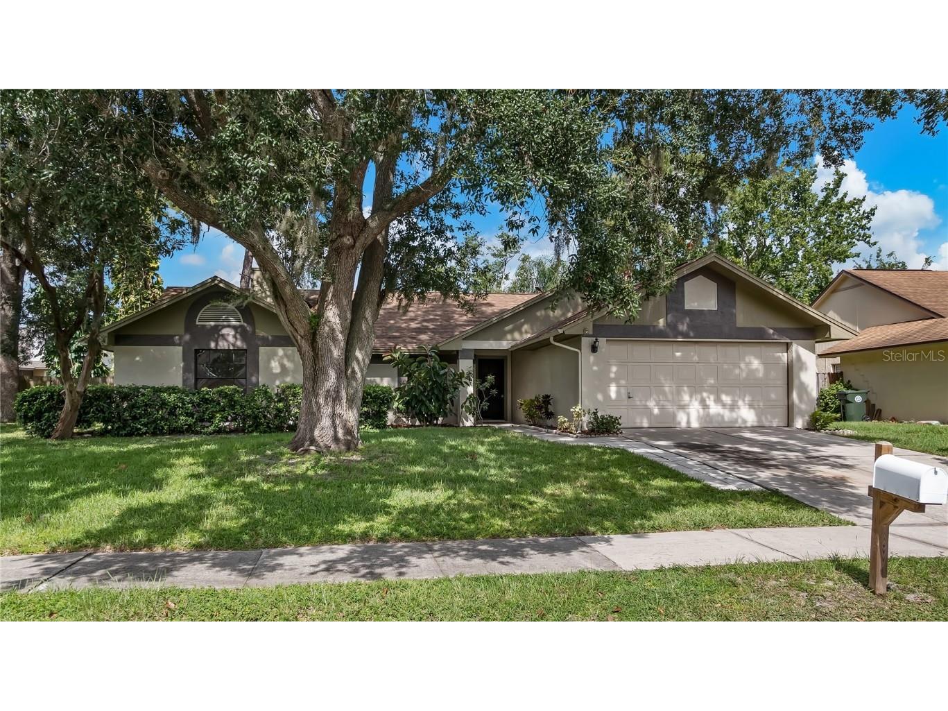 1005 Mckinnon Avenue Oviedo FL 32765 O6136390 image1