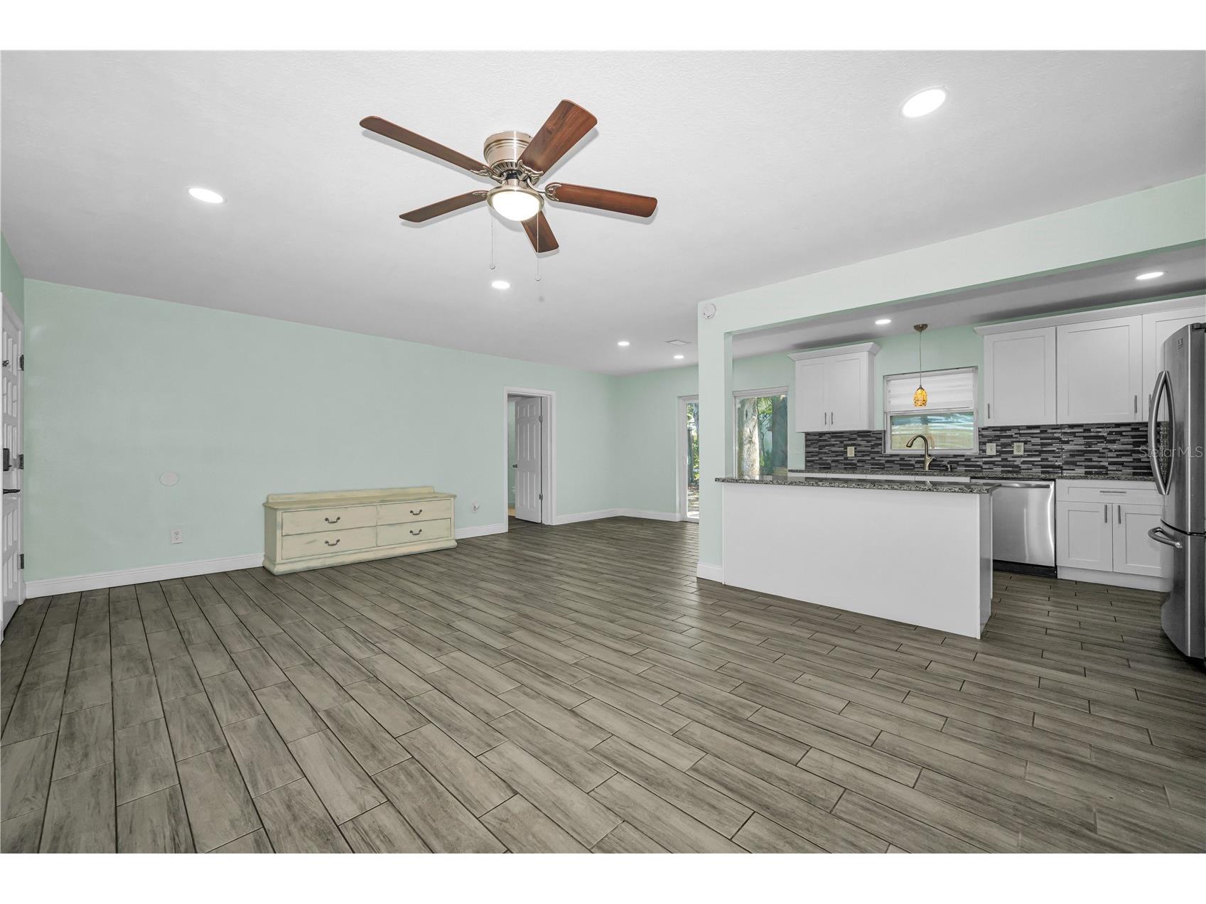 1005 N Highland Avenue Clearwater FL 33755 TB8475620 image12