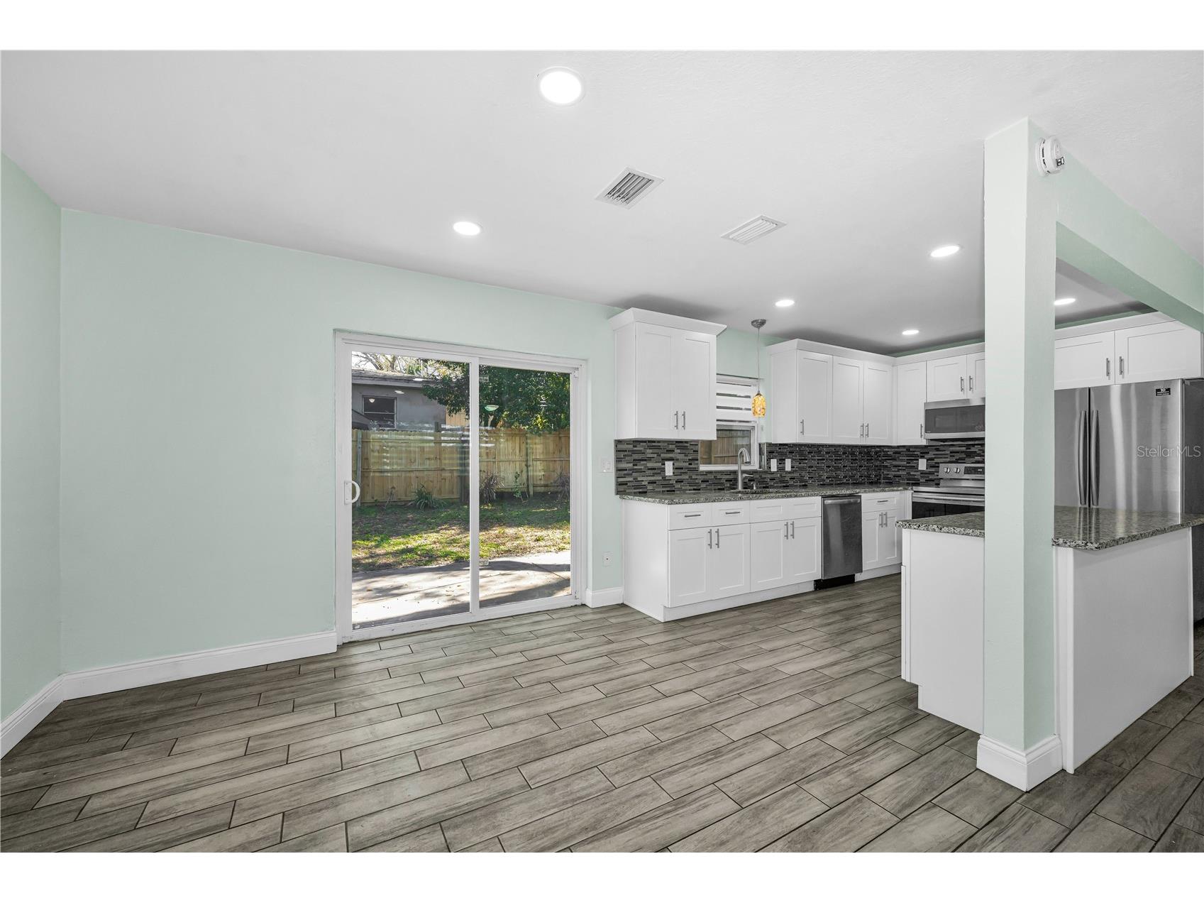 1005 N Highland Avenue Clearwater FL 33755 TB8475620 image15