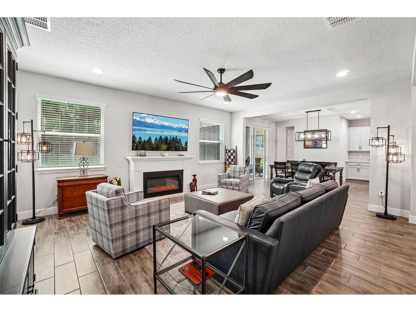 1005 Night Song Street Valrico FL 33594 TB8508413 image10