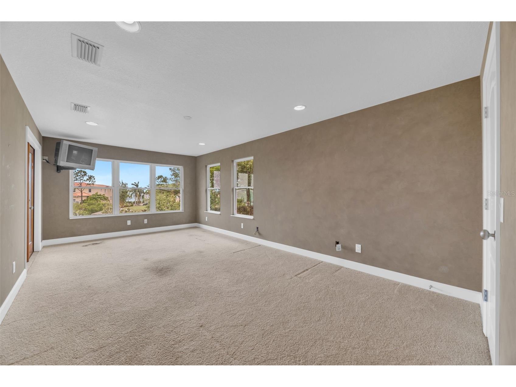 1005 Piano Lane Apollo Beach FL 33572 TB8515942 image32