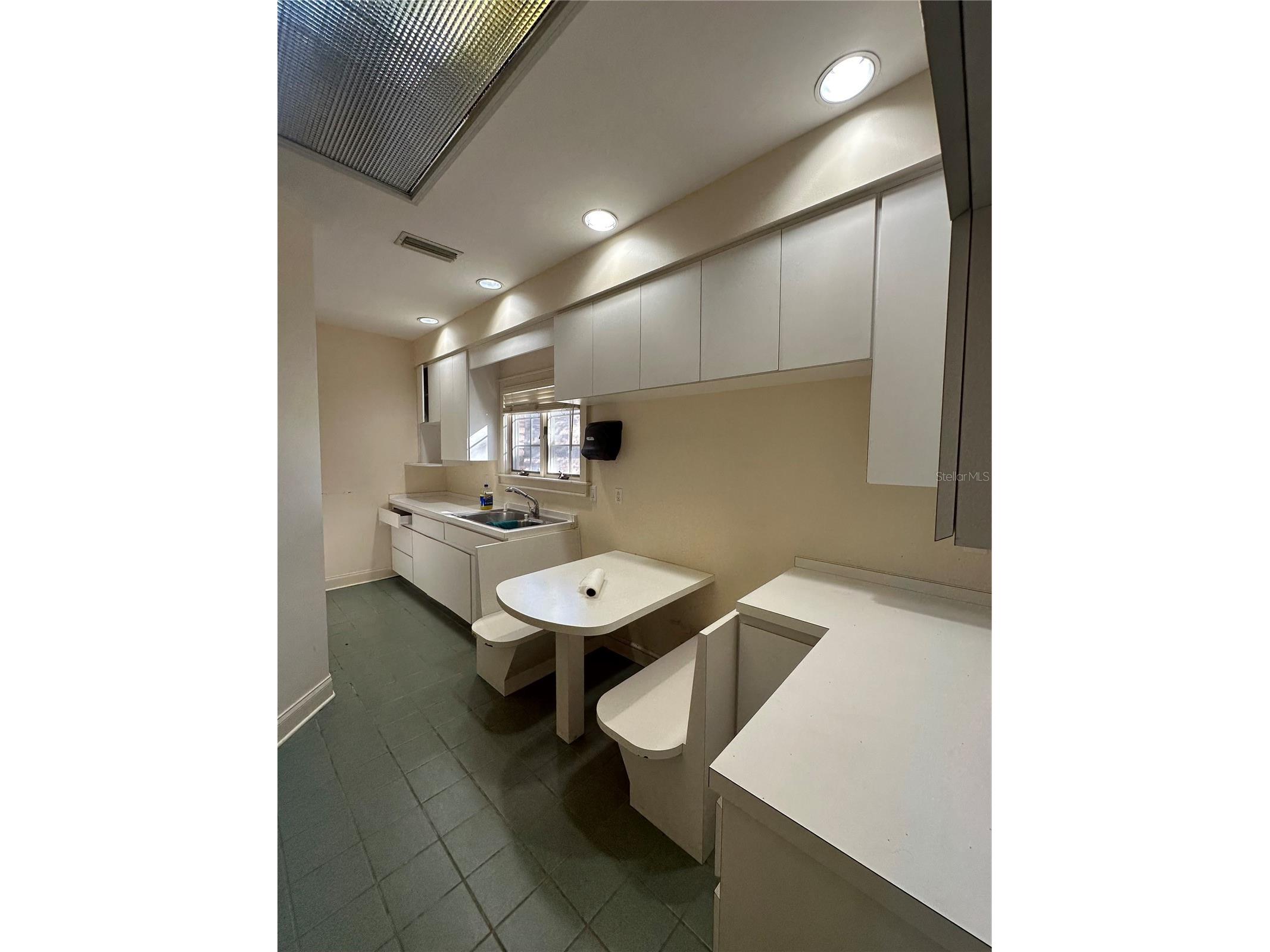 1005 Pinellas Street Clearwater FL 33756 TB8463895 image12
