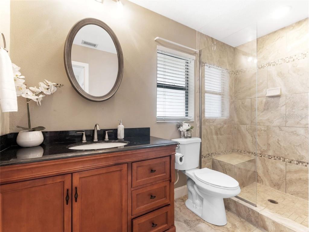 1005 Samy Drive Tampa FL 33613 TB8420761 image17