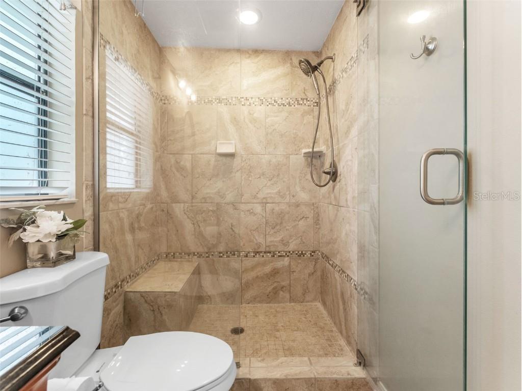 1005 Samy Drive Tampa FL 33613 TB8420761 image18