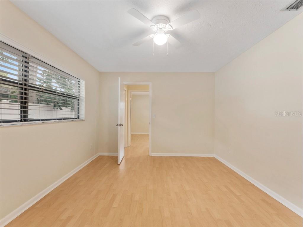 1005 Samy Drive Tampa FL 33613 TB8420761 image34