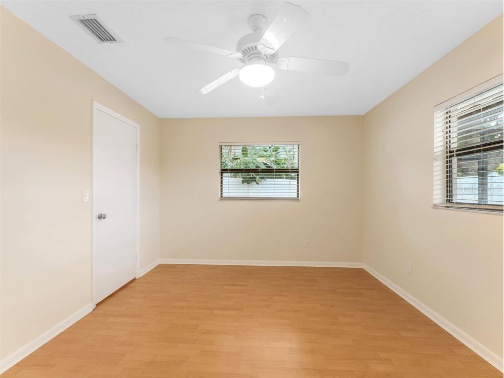 1005 Samy Drive Tampa FL 33613 TB8420761 image35