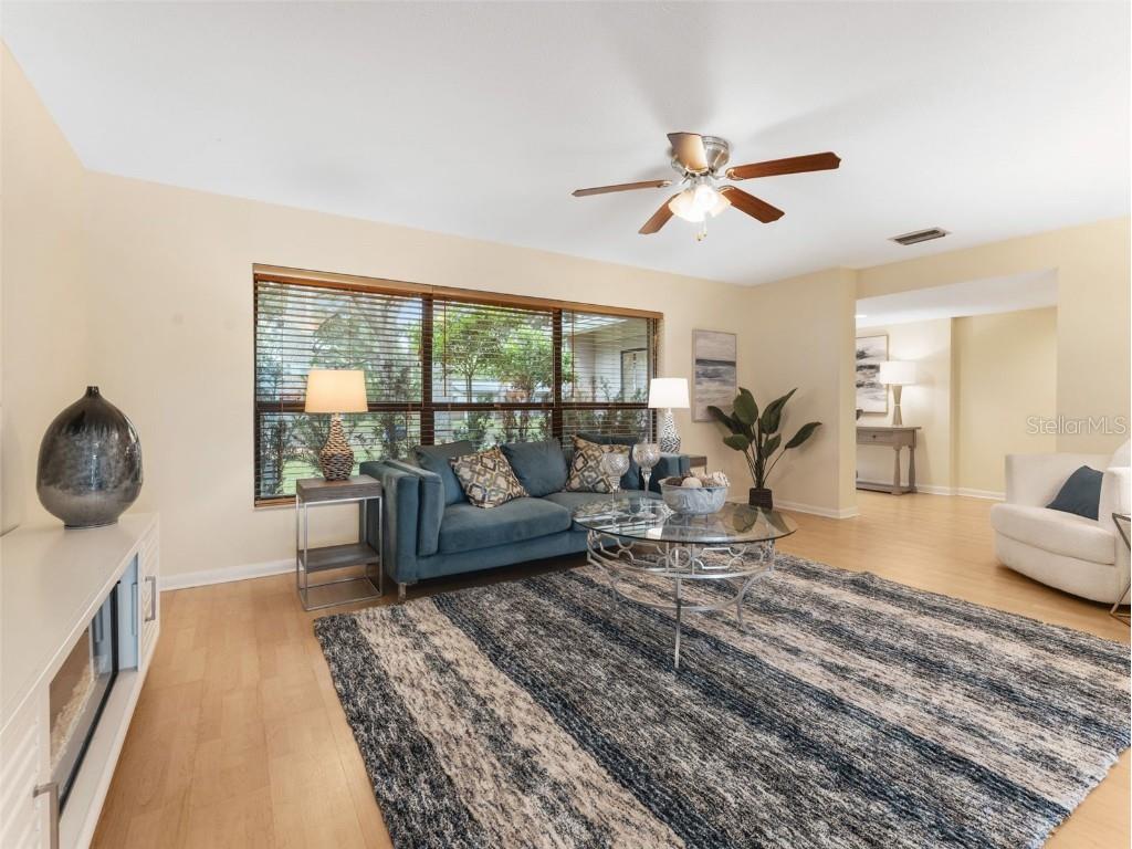 1005 Samy Drive Tampa FL 33613 TB8420761 image6