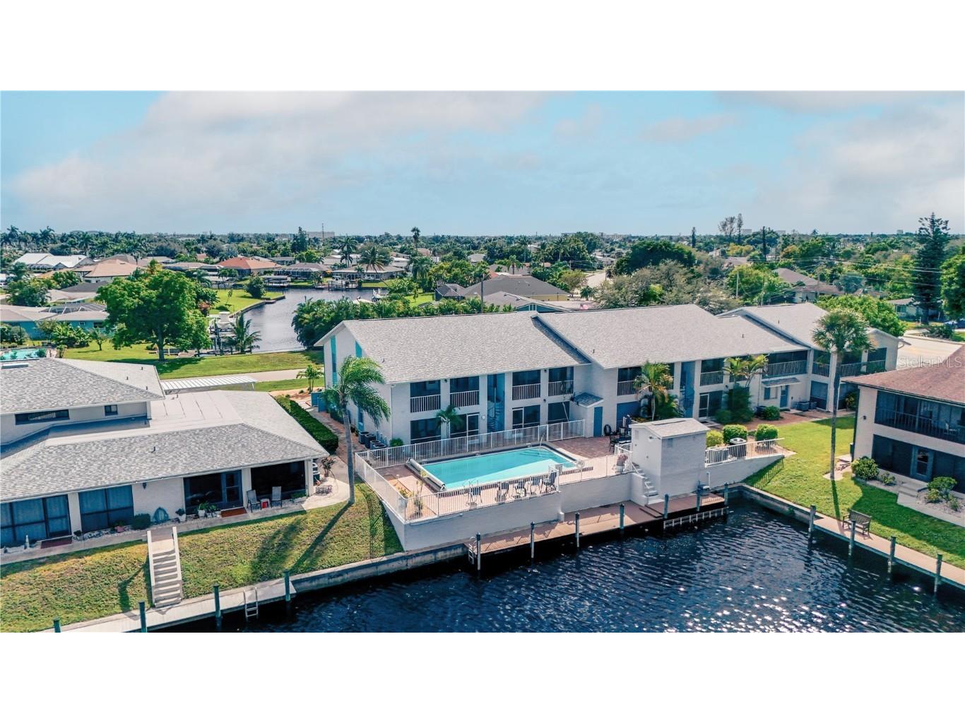 1005 SE 40th Street #5 Cape Coral FL 33904 A4669220 image1