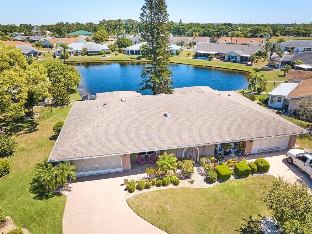 1005 Strawpocket Place Sun City Center FL 33573 T3514415 image1