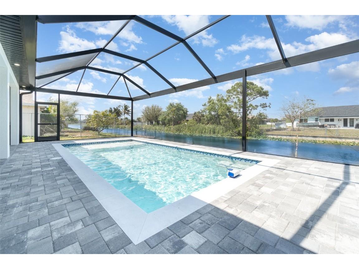 1005 SW 13th Street Cape Coral FL 33991 A4645242 image1