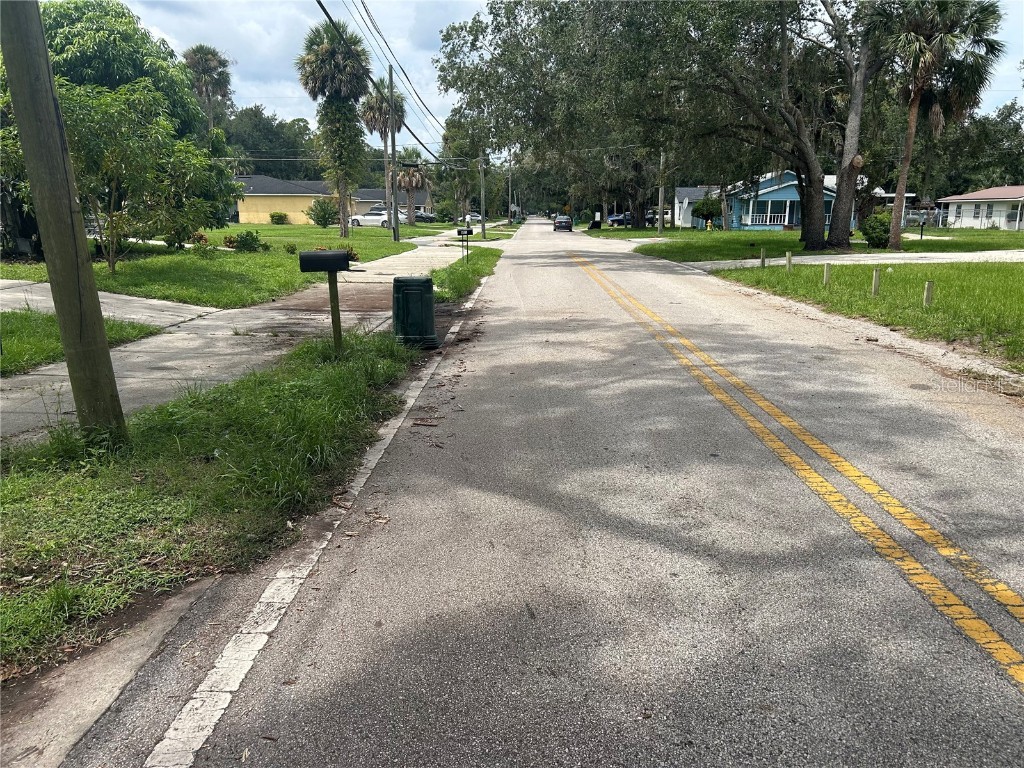 1005 W 8th Street E Sanford FL 32771 O6339130 image2