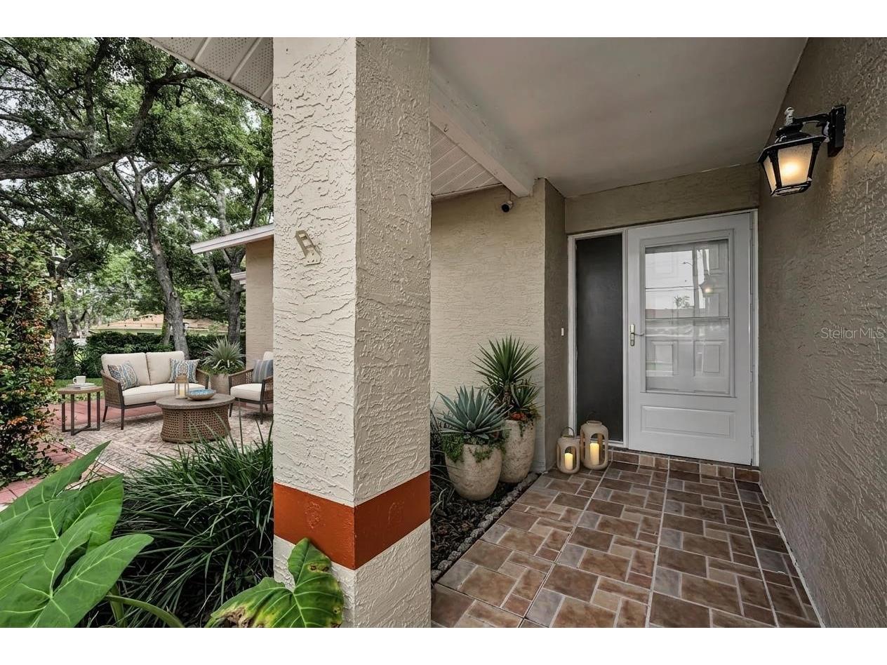 10050 62nd Avenue N Saint Petersburg FL 33708 TB8515587 image2