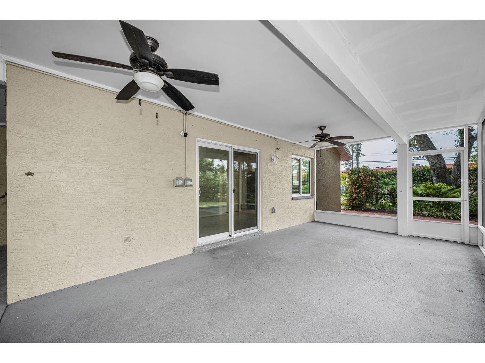 10050 62nd Avenue N Saint Petersburg FL 33708 TB8515587 image25