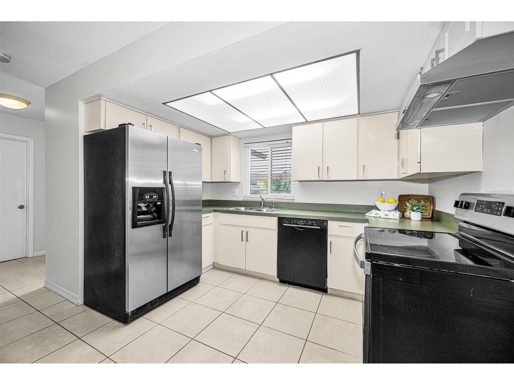 10050 62nd Avenue N Saint Petersburg FL 33708 TB8515587 image9