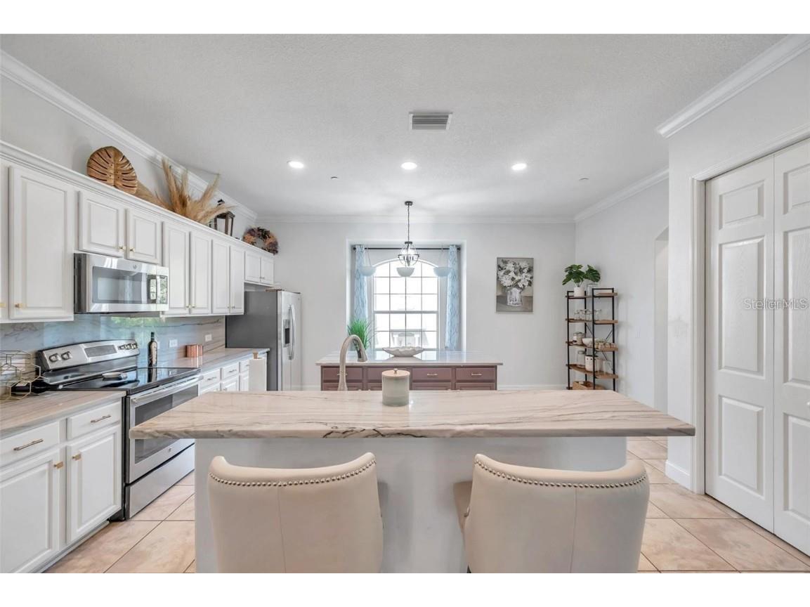 10050 Bayou Grande Avenue Seminole FL 33772 TB8452347 image3