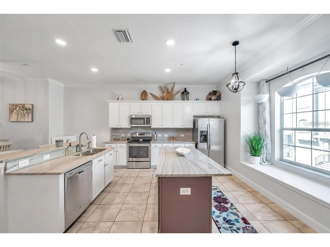 10050 Bayou Grande Avenue Seminole FL 33772 TB8452347 image4