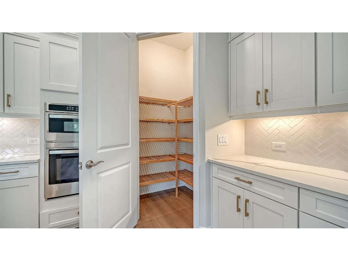 10050 Crystal Isles Circle Sarasota FL 34241 A4664569 image21