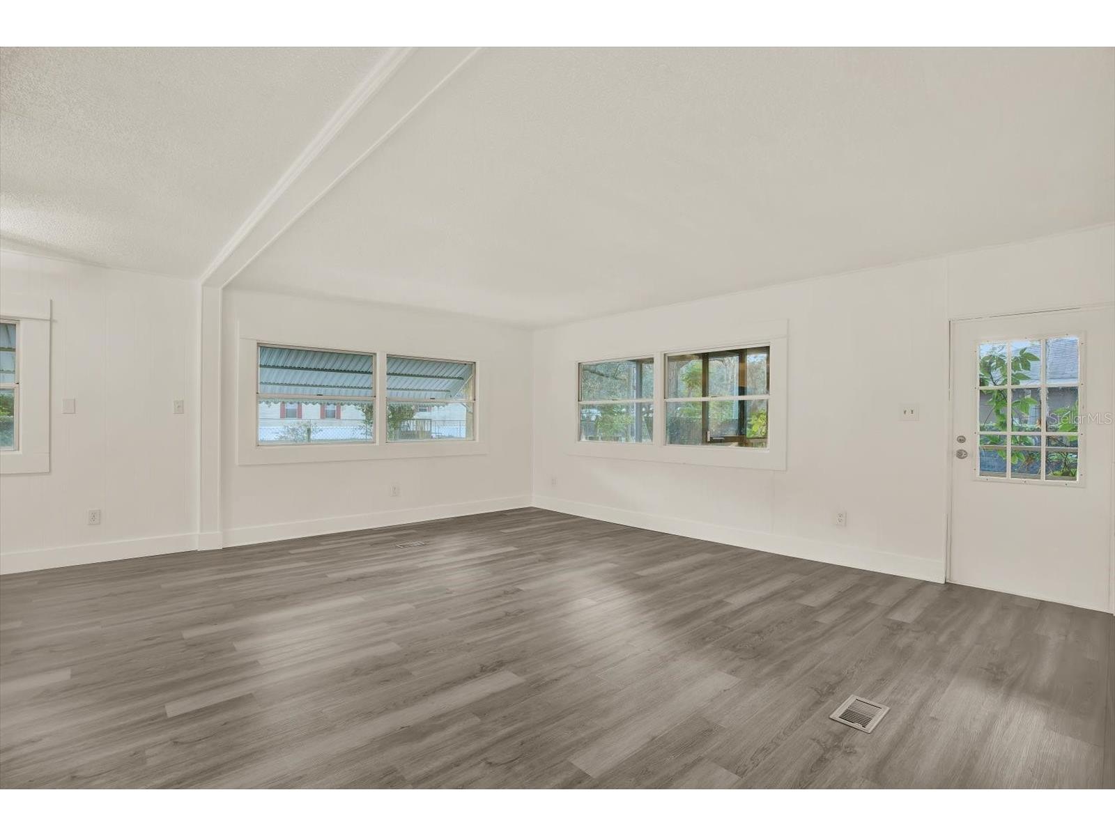 10051 Huntley Street New Port Richey FL 34654 W7885503 image7