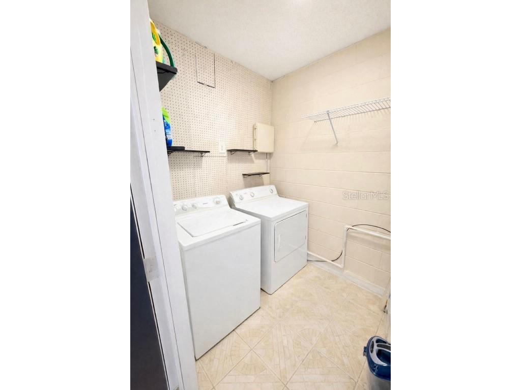 10053 Lake Oak Circle Tampa FL 33624 TB8458194 image14