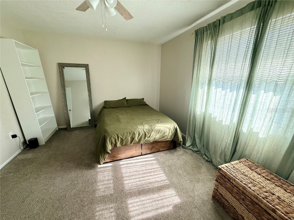 10053 Lake Oak Circle Tampa FL 33624 TB8458194 image25