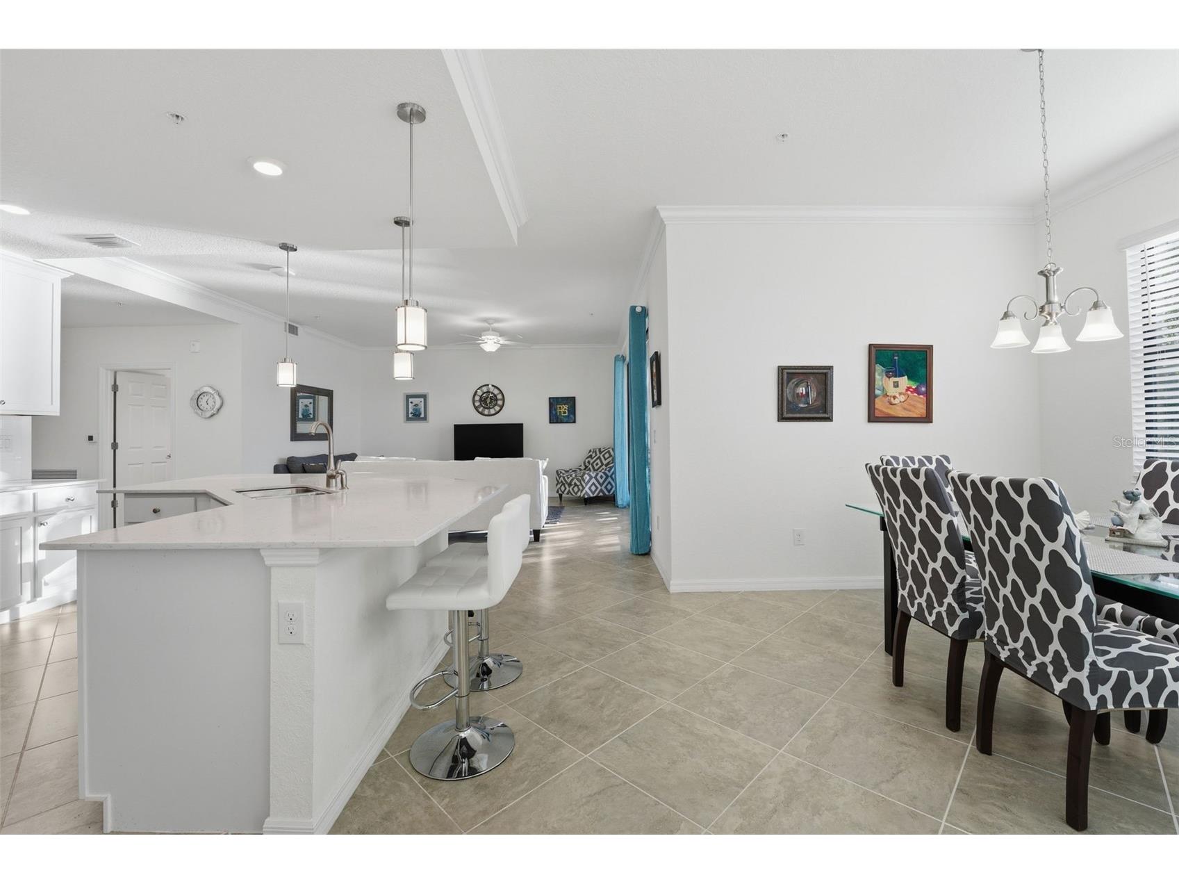 10054 Crooked Creek Drive #102 Venice FL 34293 - man made pond N6142569 image10