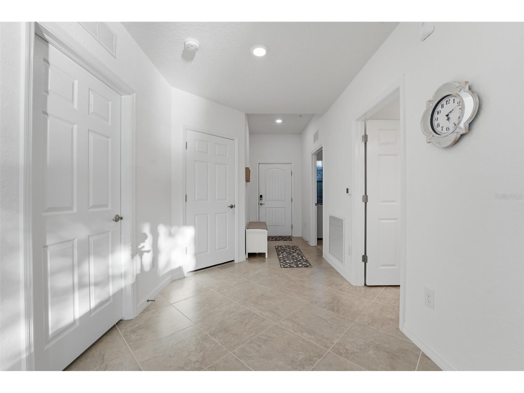 10054 Crooked Creek Drive #102 Venice FL 34293 - man made pond N6142569 image3