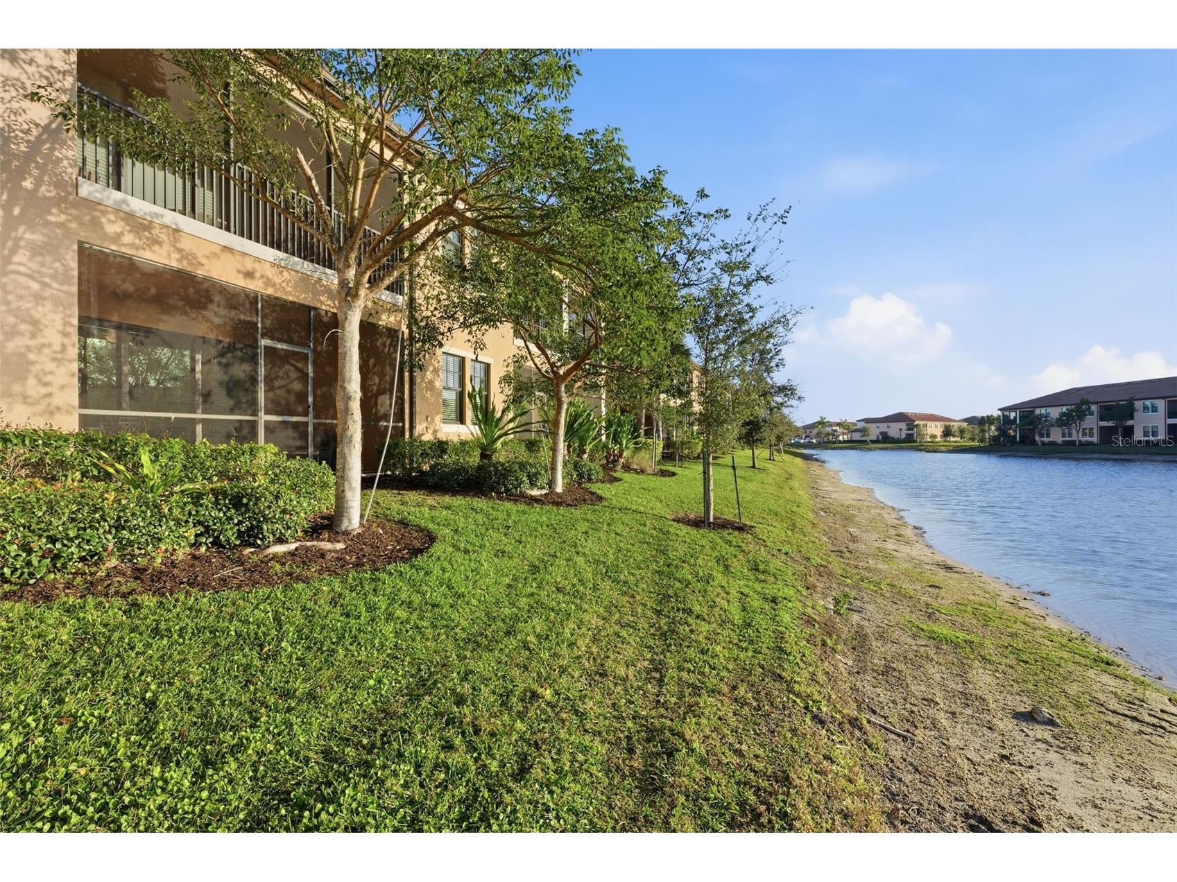 10054 Crooked Creek Drive #102 Venice FL 34293 - man made pond N6142569 image30