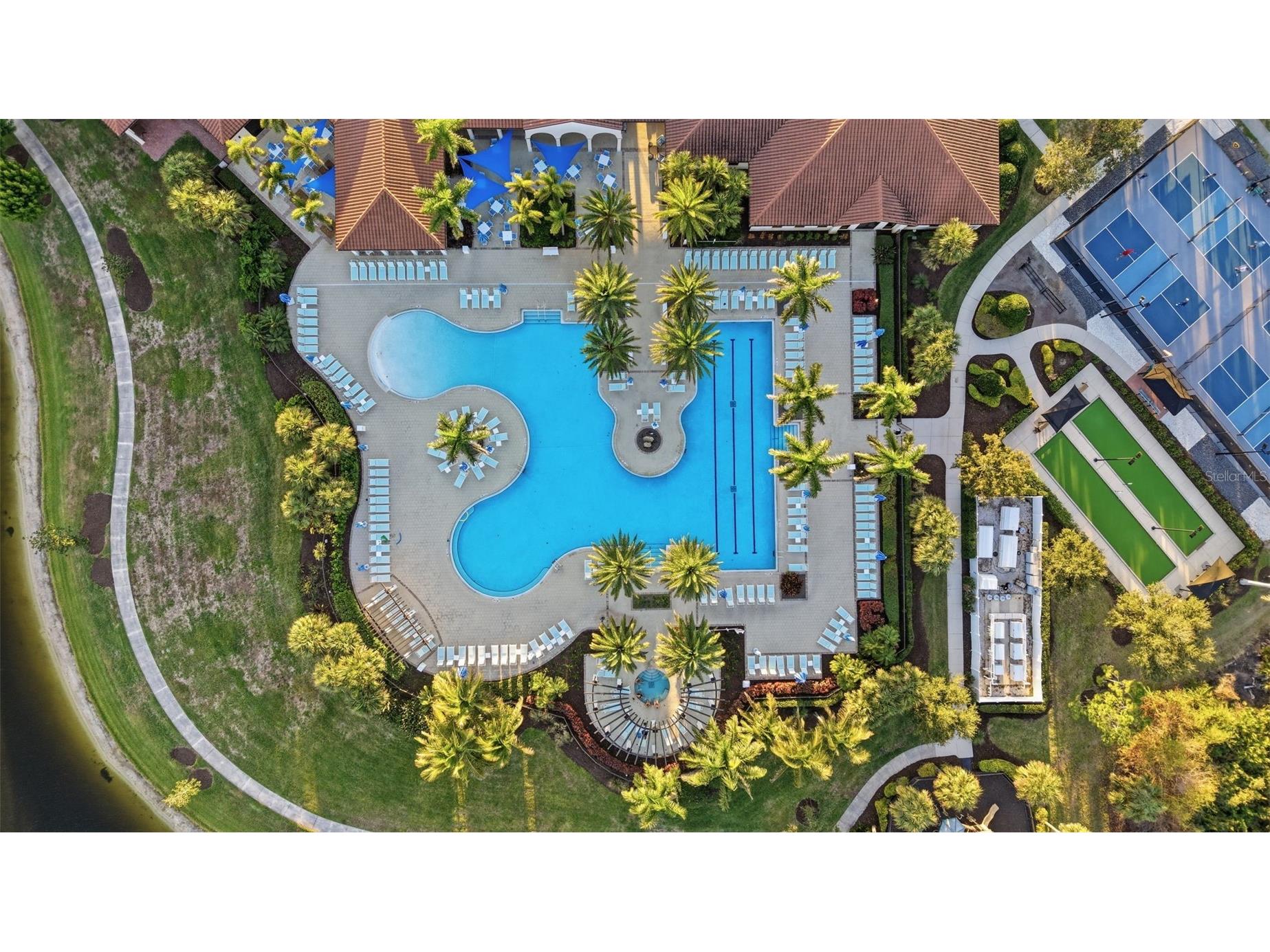 10054 Crooked Creek Drive #102 Venice FL 34293 - man made pond N6142569 image33