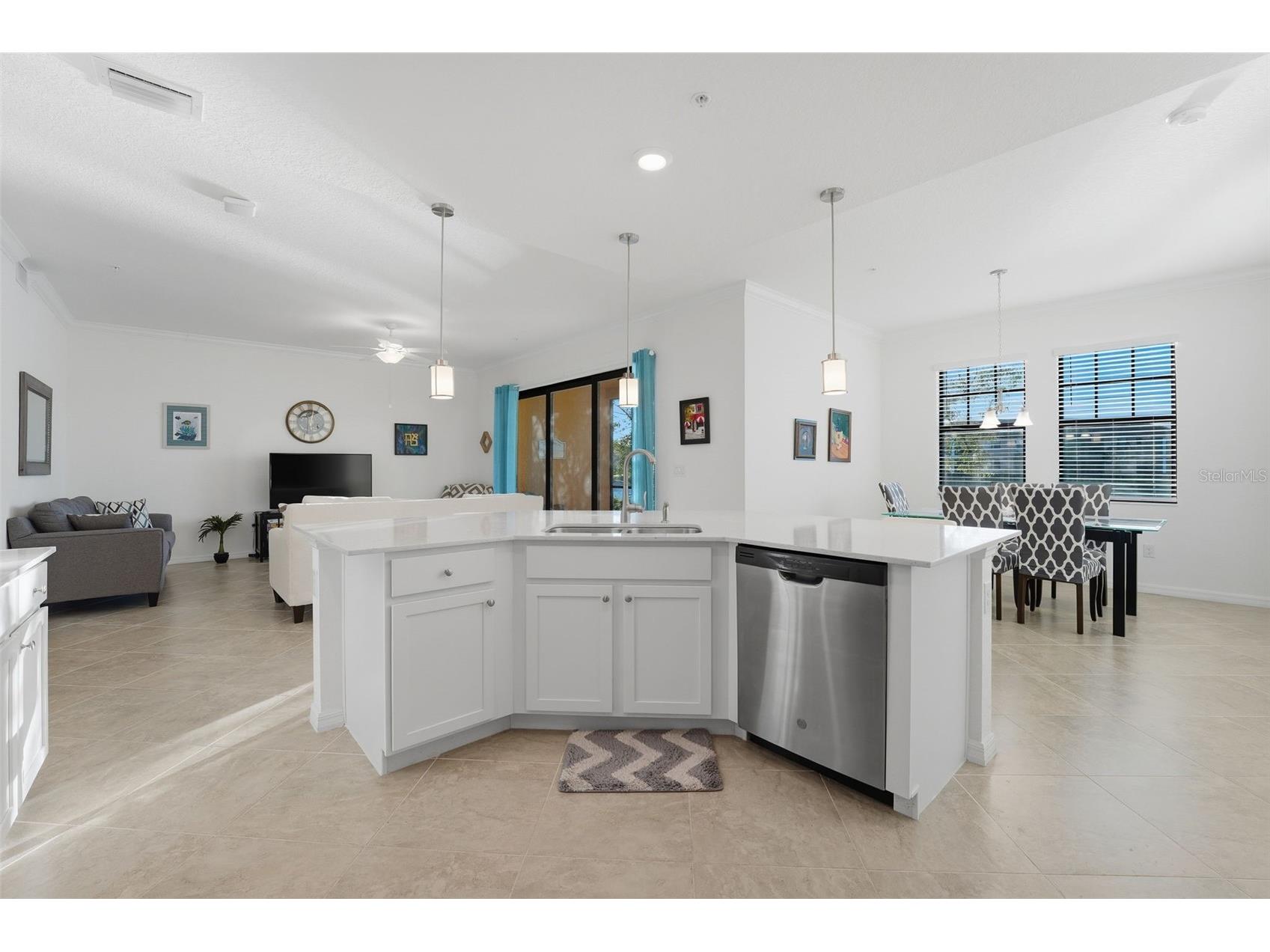 10054 Crooked Creek Drive #102 Venice FL 34293 - man made pond N6142569 image9