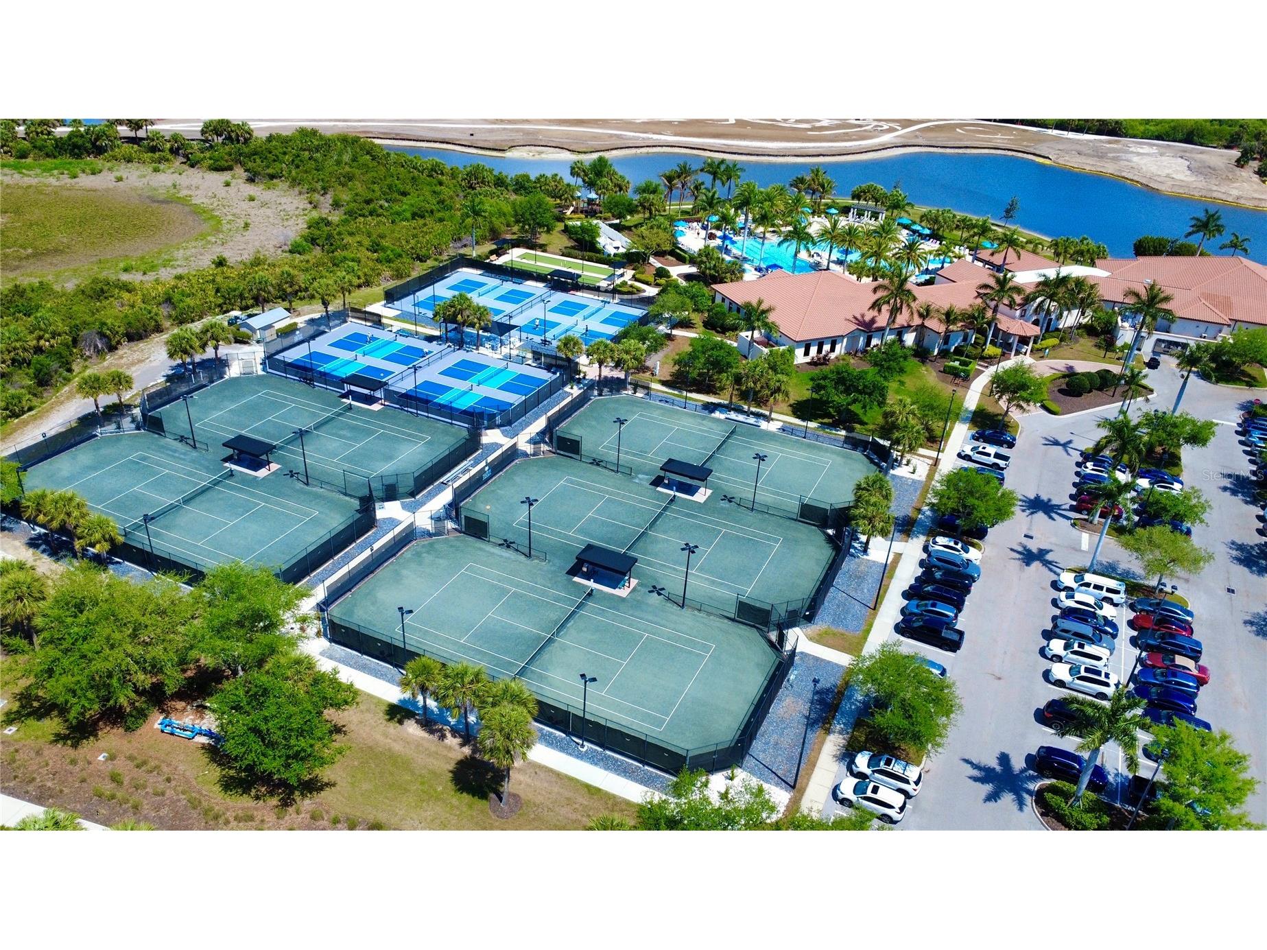 10054 Crooked Creek Drive #102 Venice FL 34293 - man made pond N6143765 image35