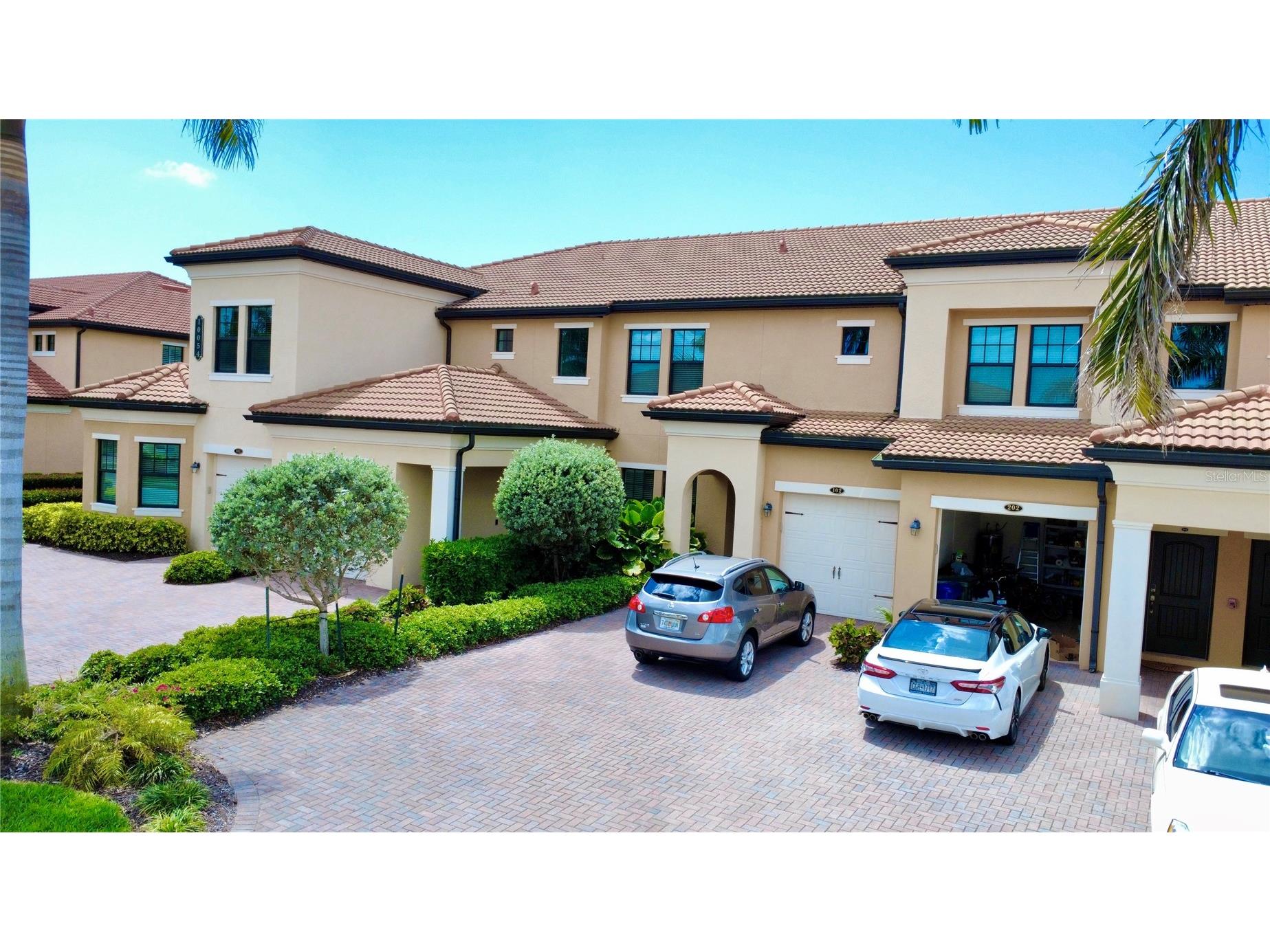 10054 Crooked Creek Drive #102 Venice FL 34293 - man made pond N6143765 image39