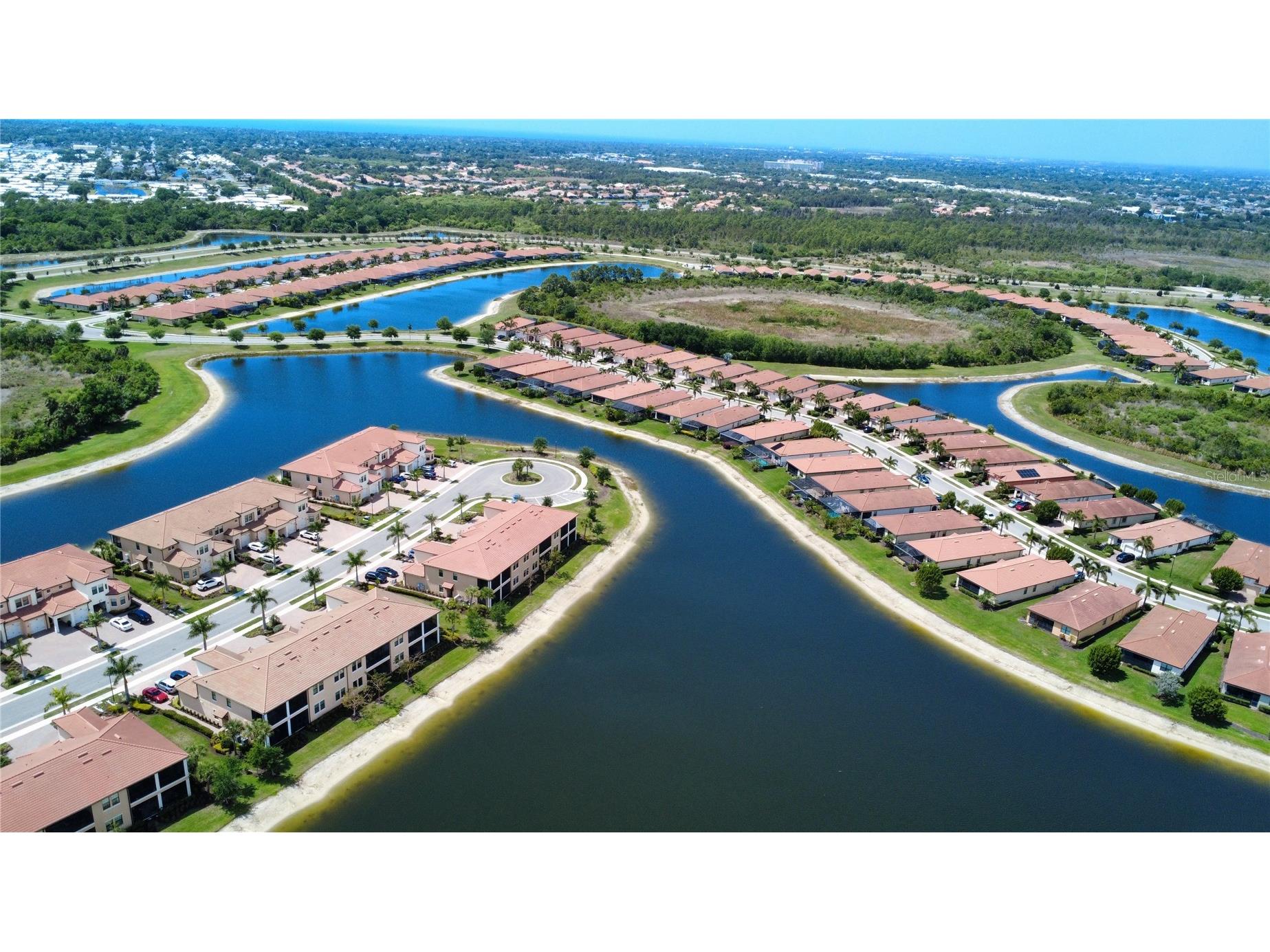 10054 Crooked Creek Drive #102 Venice FL 34293 - man made pond N6143765 image44