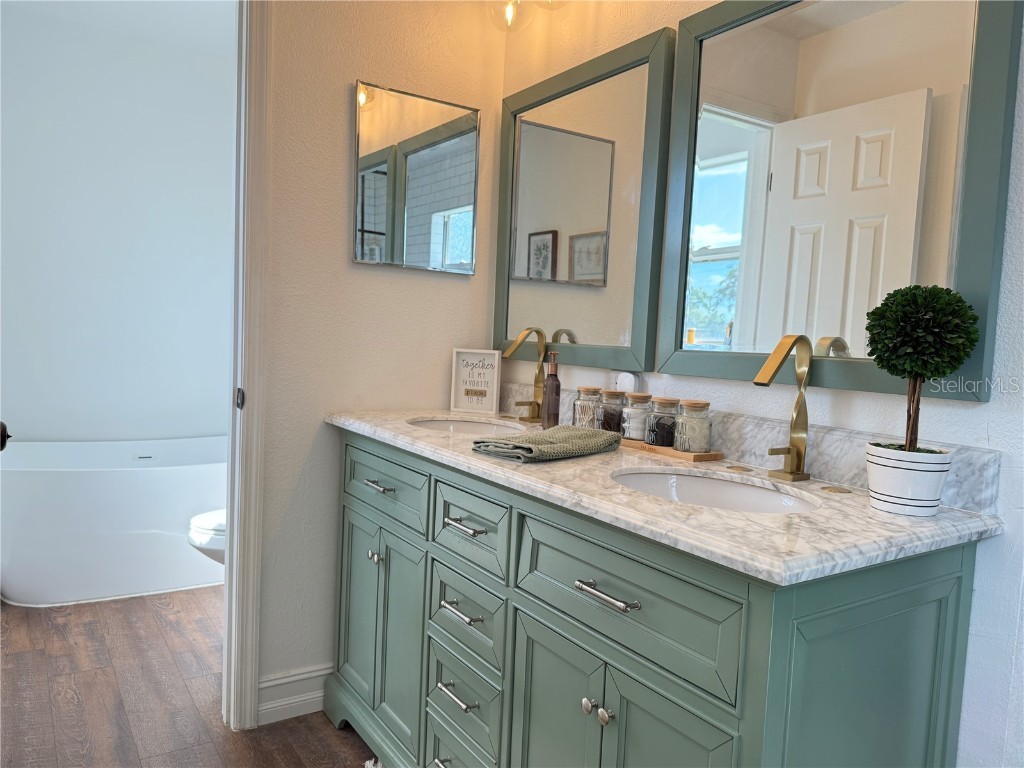 10056 Gifford Street Spring Hill FL 34608 TB8433161 image21