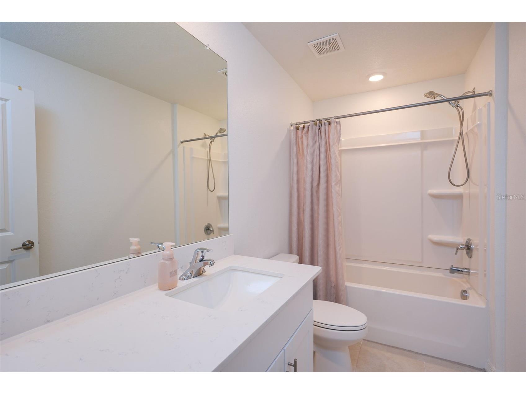 10059 Trumpet Honeysuckle Way San Antonio FL 33576 TB8493876 image31