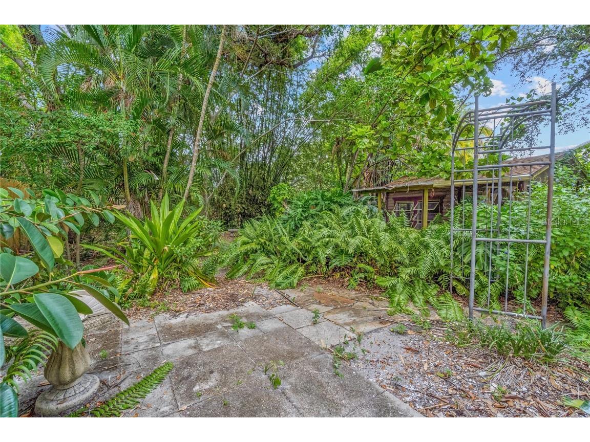 1006 11th Avenue W Bradenton FL 34205 TB8435201 image28