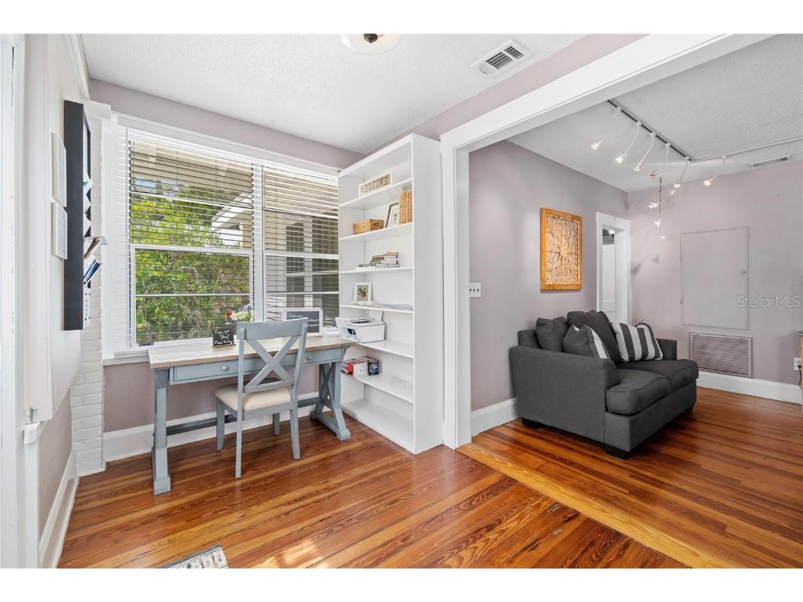 1006 11th Avenue W Bradenton FL 34205 TB8435201 image4