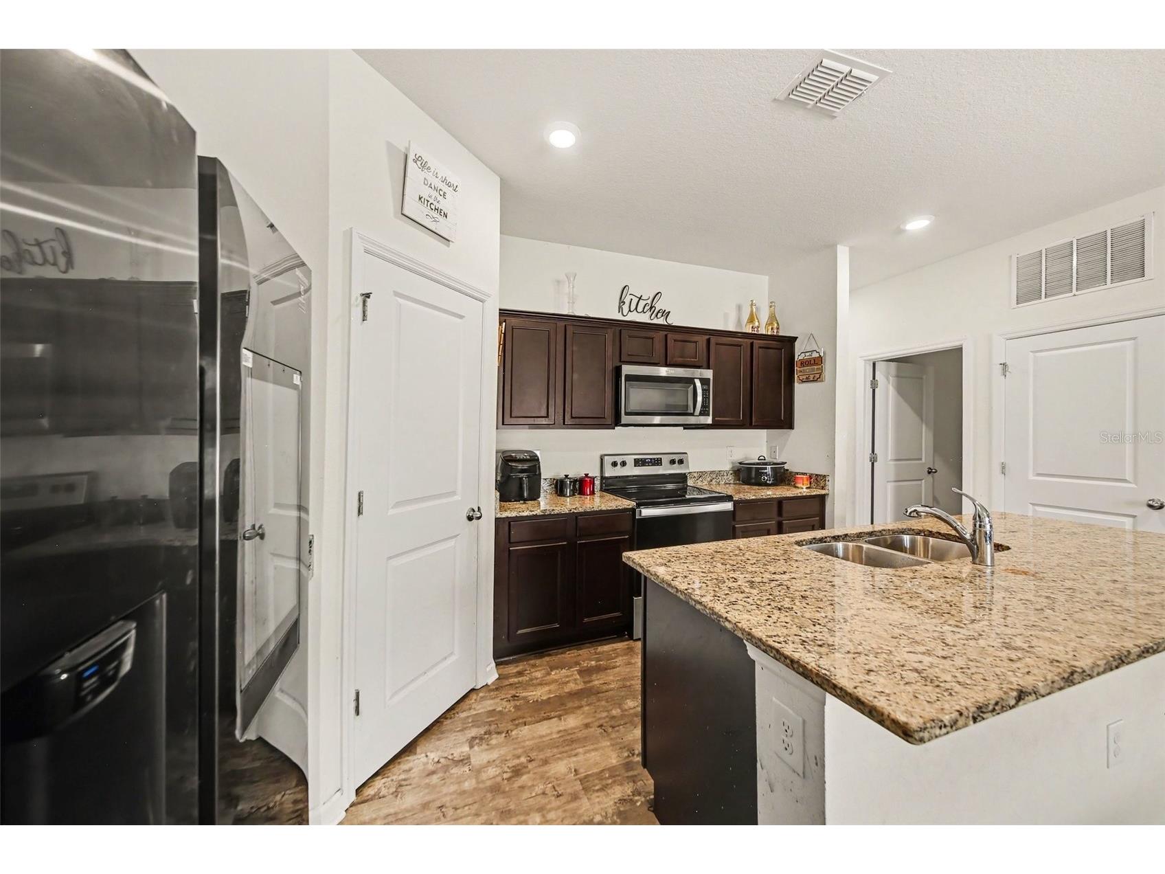 1006 Commuter Dr Deltona FL 32738 O6413938 image9
