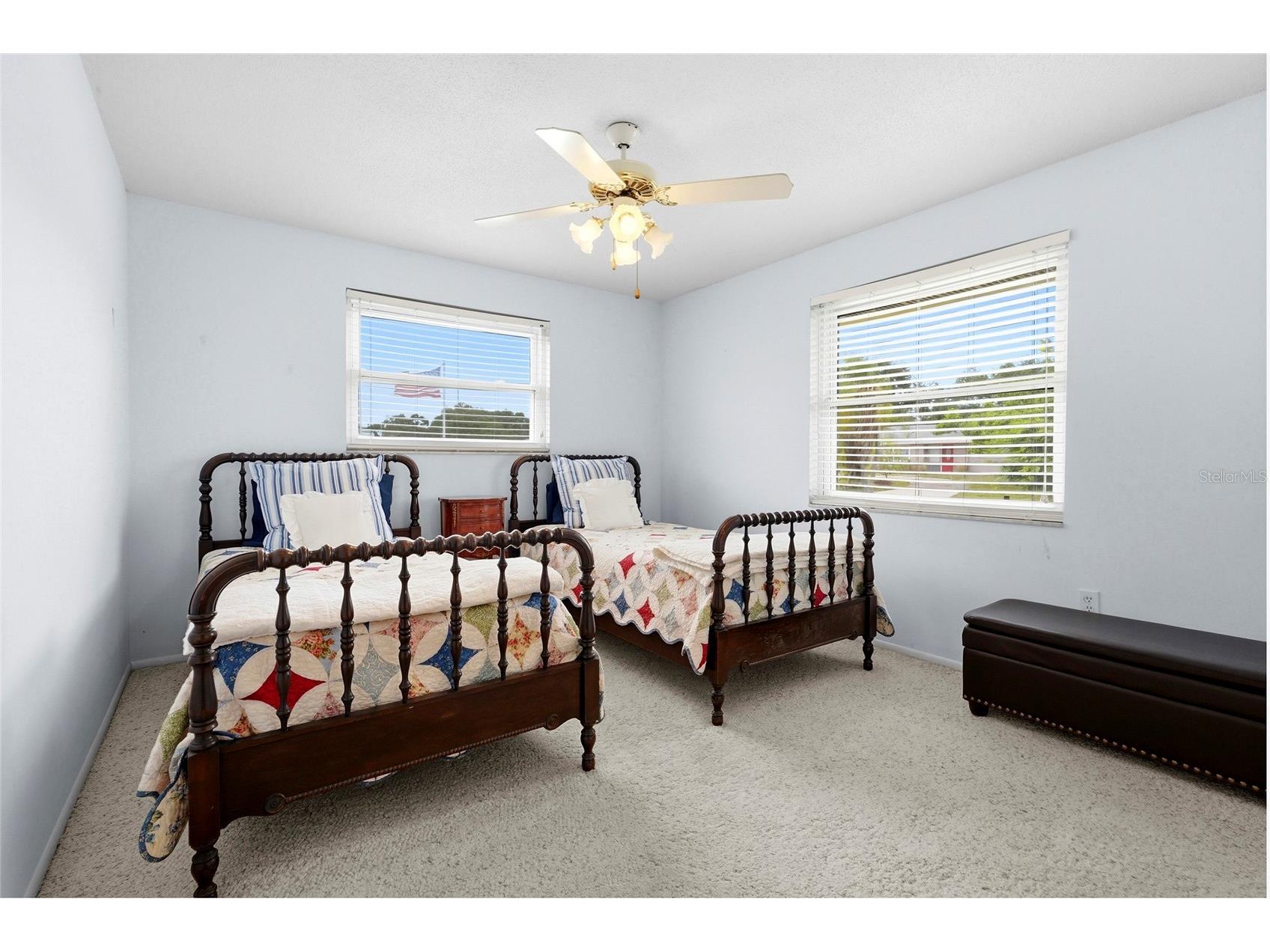 1006 De Leo Drive Sarasota FL 34243 A4696192 image13