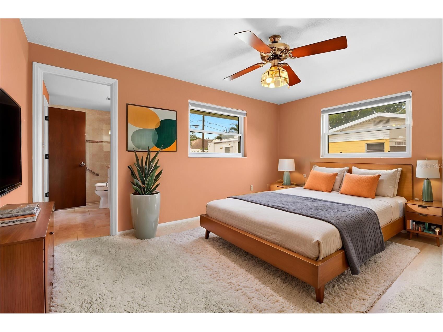 1006 De Leo Drive Sarasota FL 34243 A4696192 image20