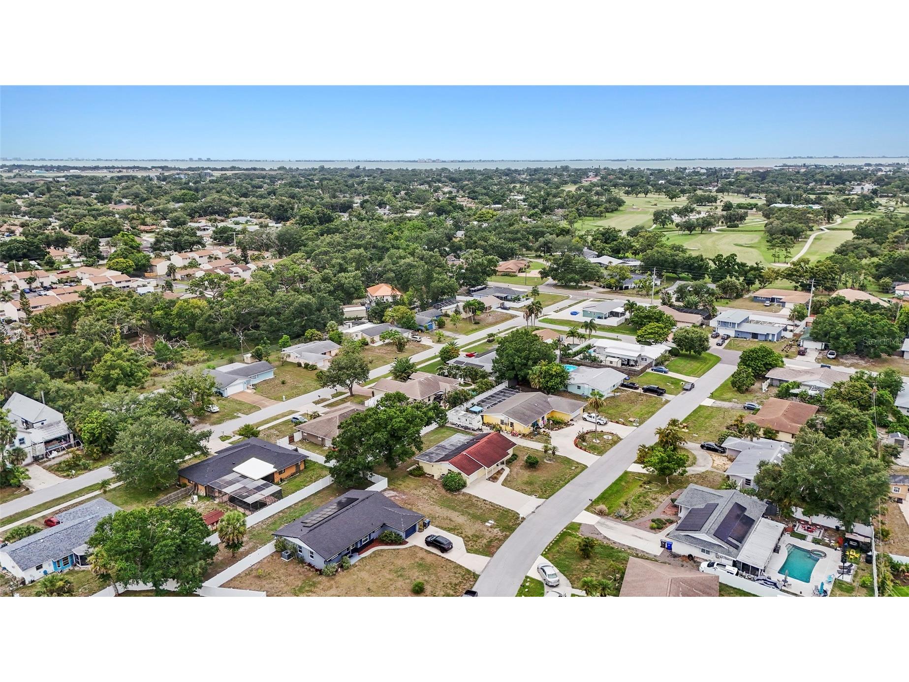 1006 De Leo Drive Sarasota FL 34243 A4696192 image28