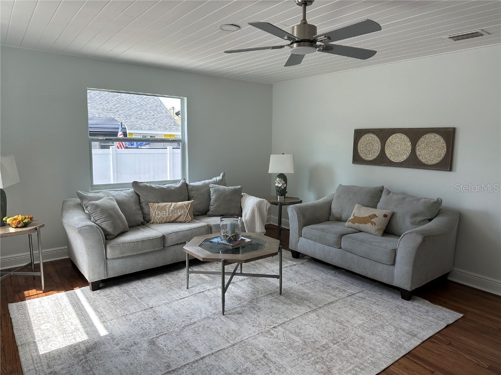 1006 E Lambright Street Tampa FL 33604 TB8432754 image4