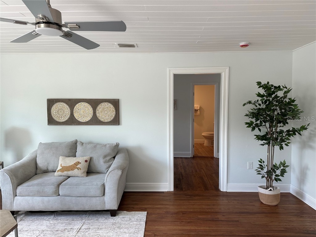 1006 E Lambright Street Tampa FL 33604 TB8432754 image8