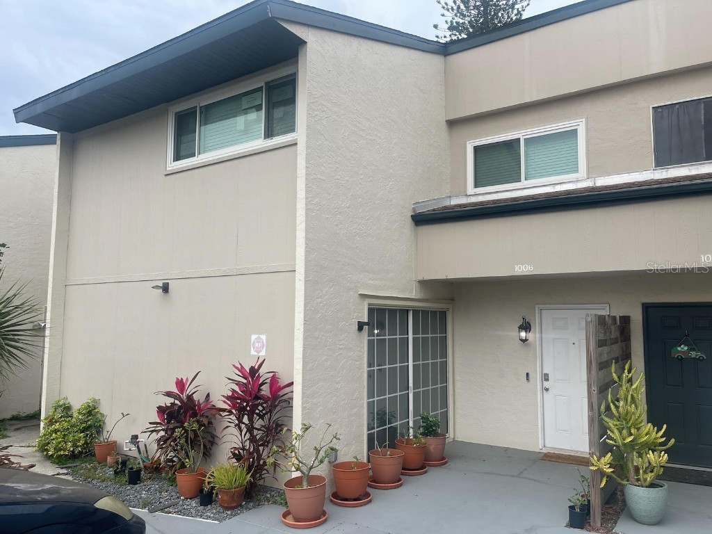 1006 Longfellow Court #176C, Sarasota, FL, 34243 | MLS: A4658556 ...