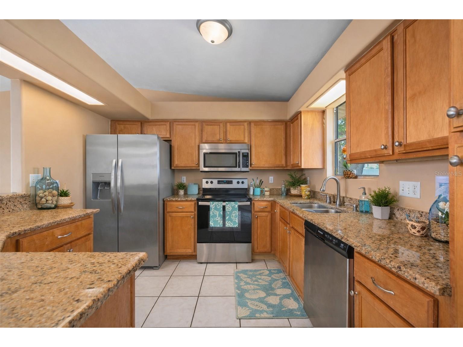 1006 NE 2nd Avenue Cape Coral FL 33909 C7511058 image17