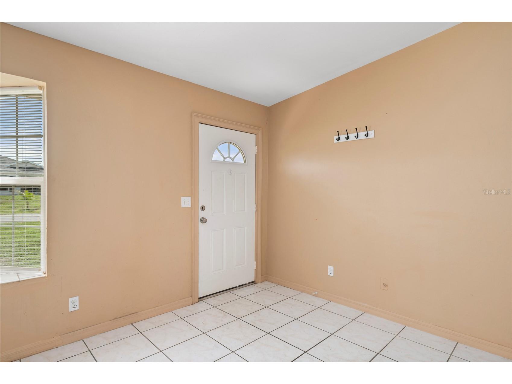 1006 NE 2nd Avenue Cape Coral FL 33909 C7511058 image5